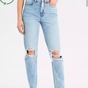 American Eagle Mom Jeans
